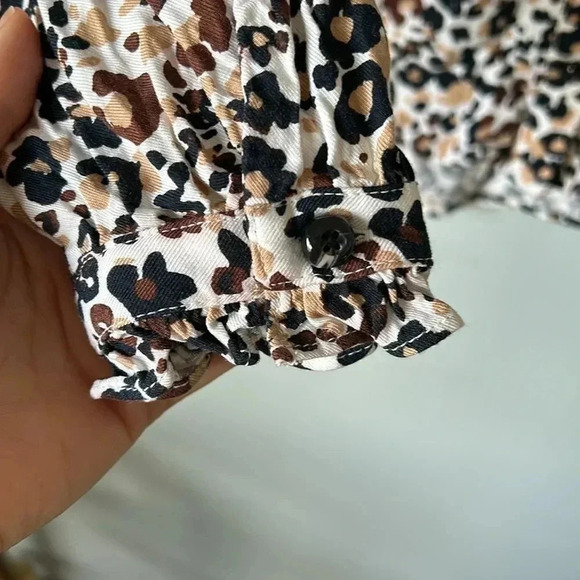 Anthropologie | Maeve Katia Ruffled Buttondown - Picture 4 of 8